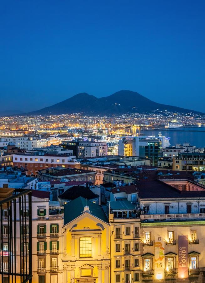 Napoli City Center - Appartamenti E Camere Exterior photo